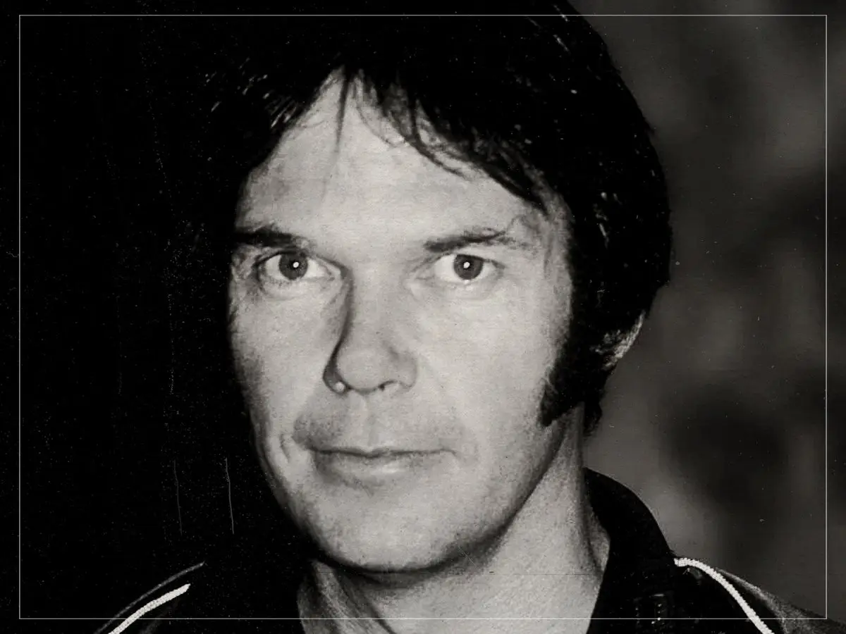 A música Neil Young pensa, define os Rolling Stones: não é essa música bonita