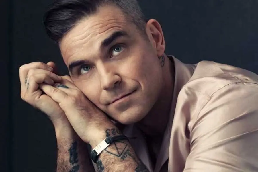 Robbie Williams criticises Liam Gallagher