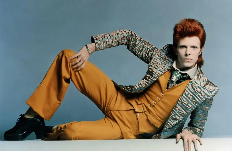 A história da culpa de David Bowie desde 1984 por George Orwell