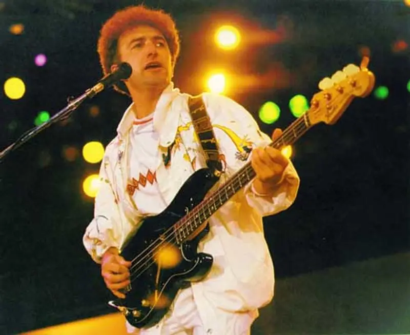 O que aconteceu com John Deacon, da rainha?