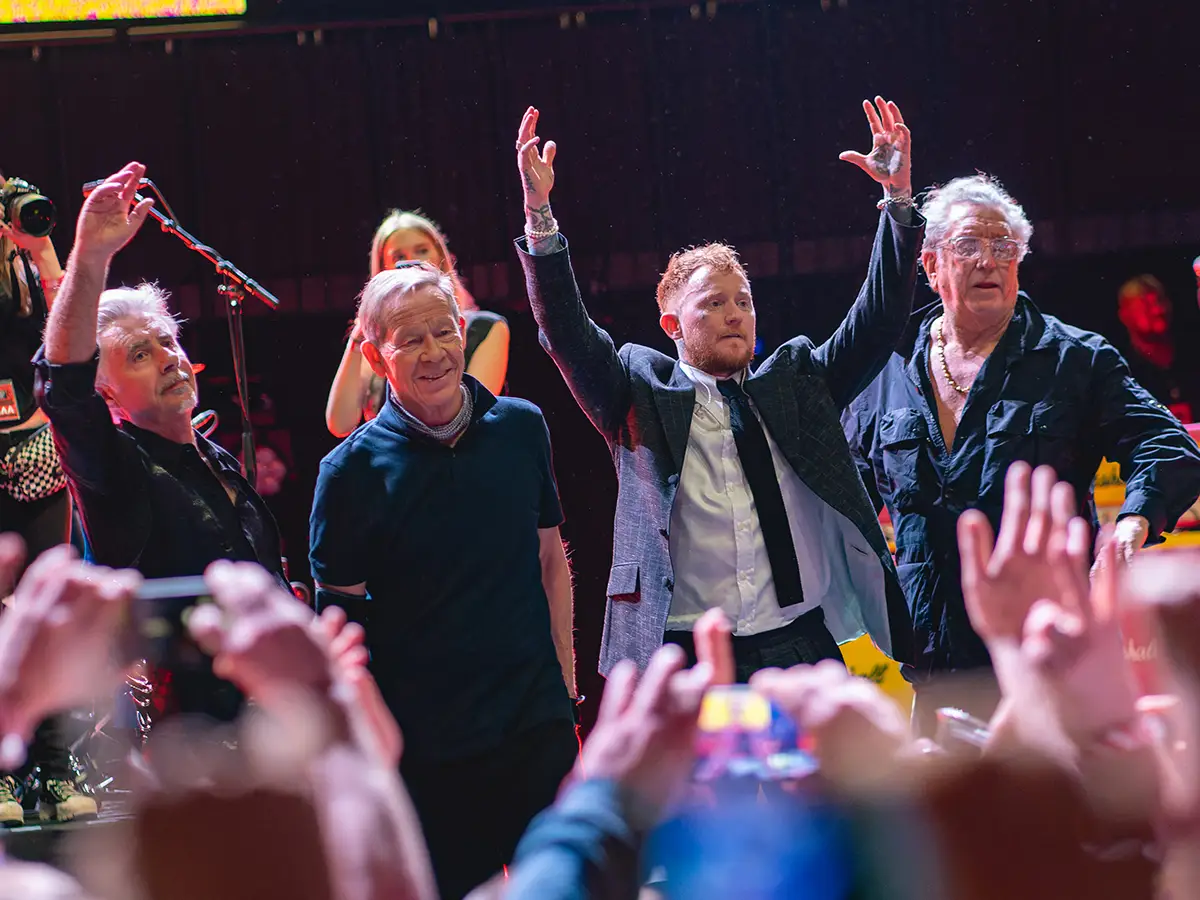 Sex Pistols y Frank Carter extienden la gira norteamericana