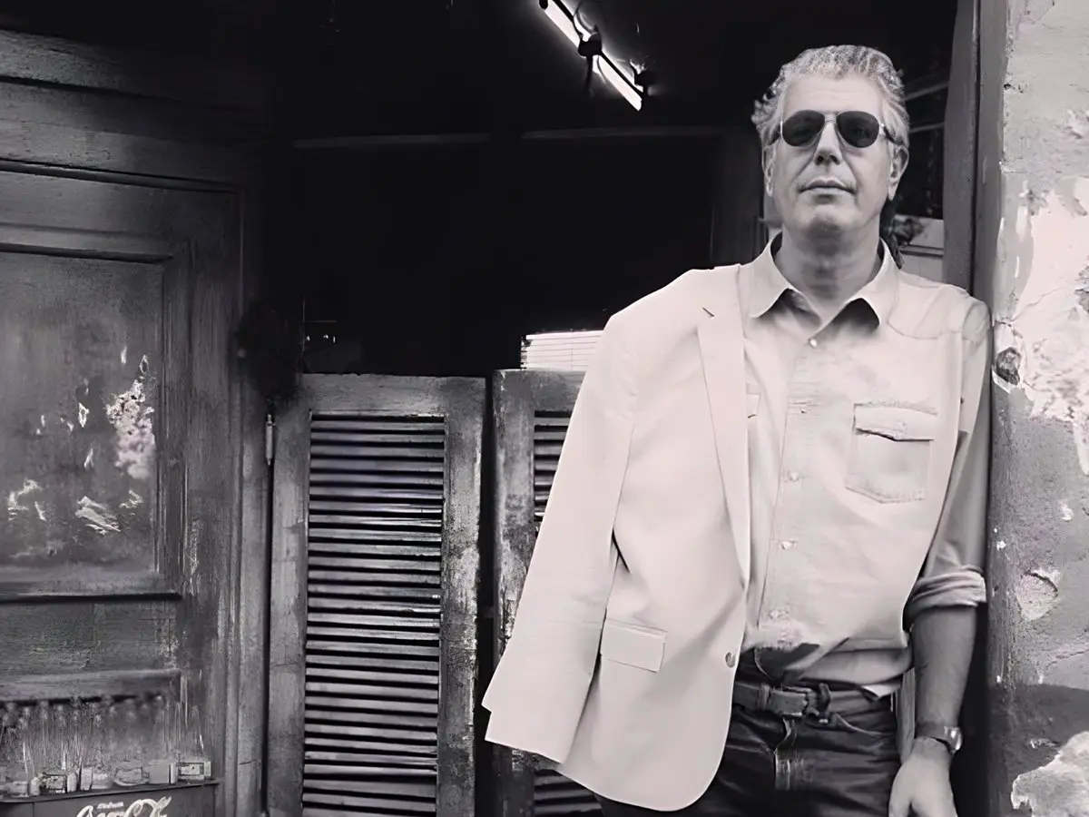 La mejor canción de Navidad para cocinar, según Anthony Bourdain
