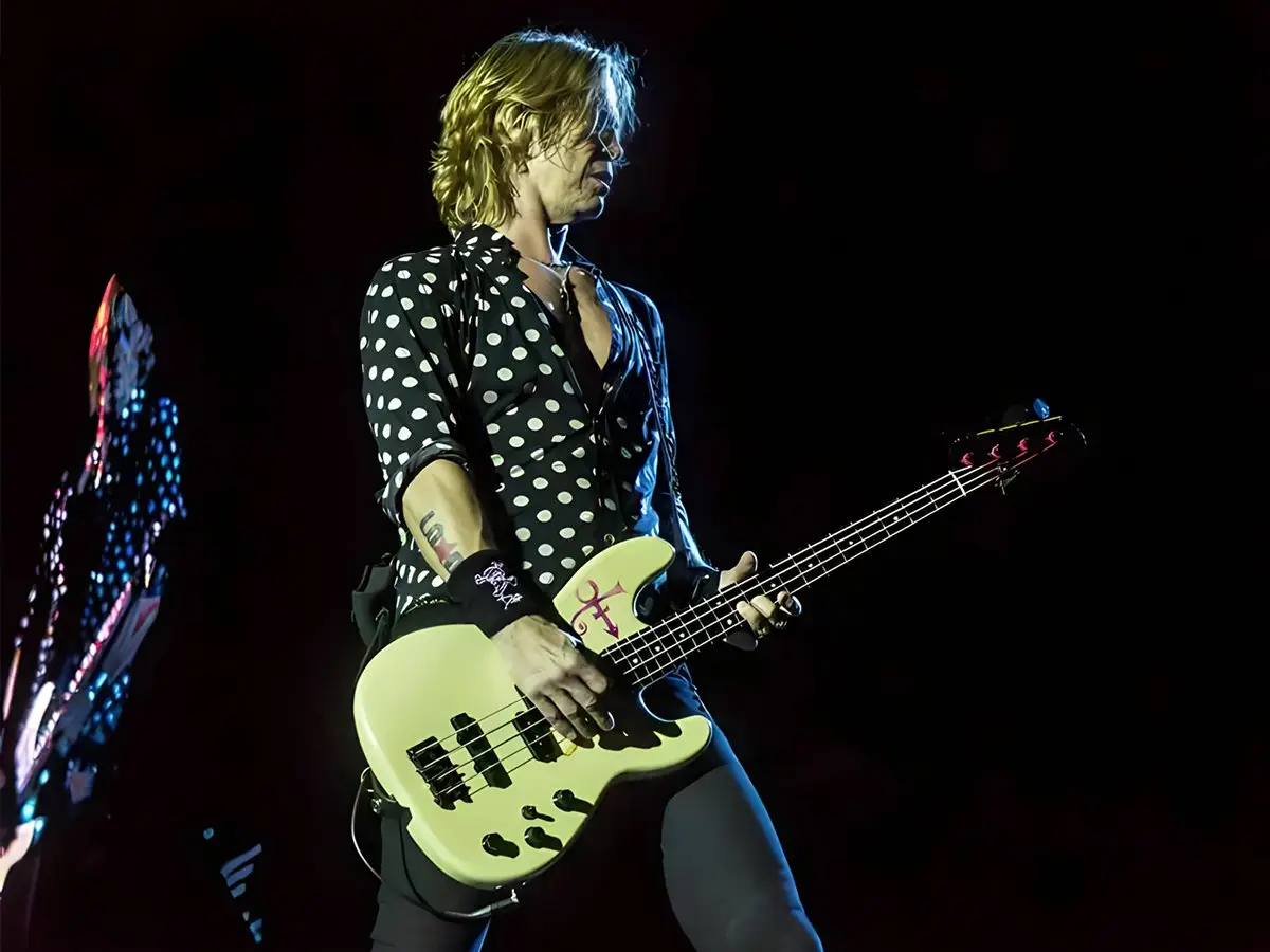 Duff McKagan detalla cómo Iggy Pop lo salvó durante la mala experiencia de drogas