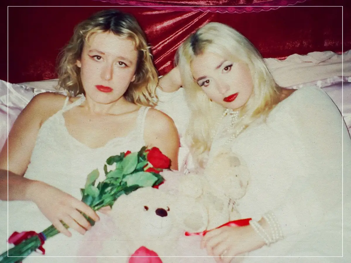 Lambrini Girls - Kho Let the Dogs Album Review: Punk Politics for the Era of Social Networks