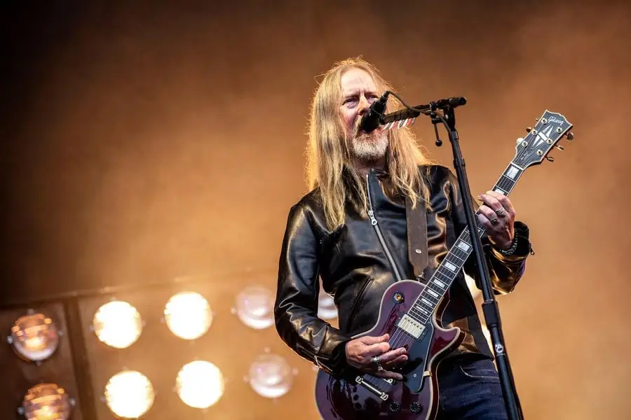 Los 10 mejores momentos de guitarra de Alice In Chains Miembro Jerry Cantrell