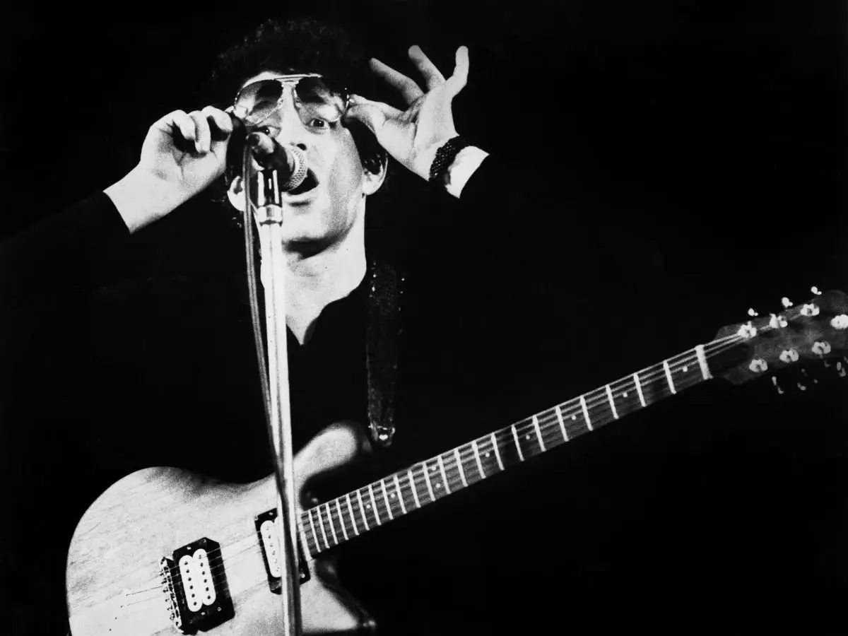 El único cantante Lou Reed siempre quiso sonar como: simplemente no podía hacerlo