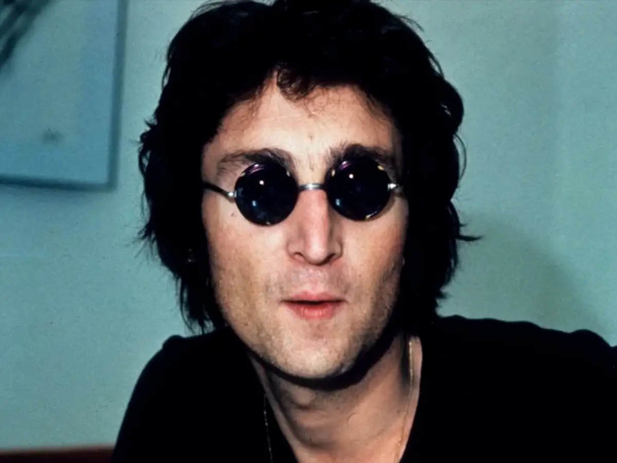 A música de John Lennon Barbra Streisand foi um sucesso: está diretamente ligado à família