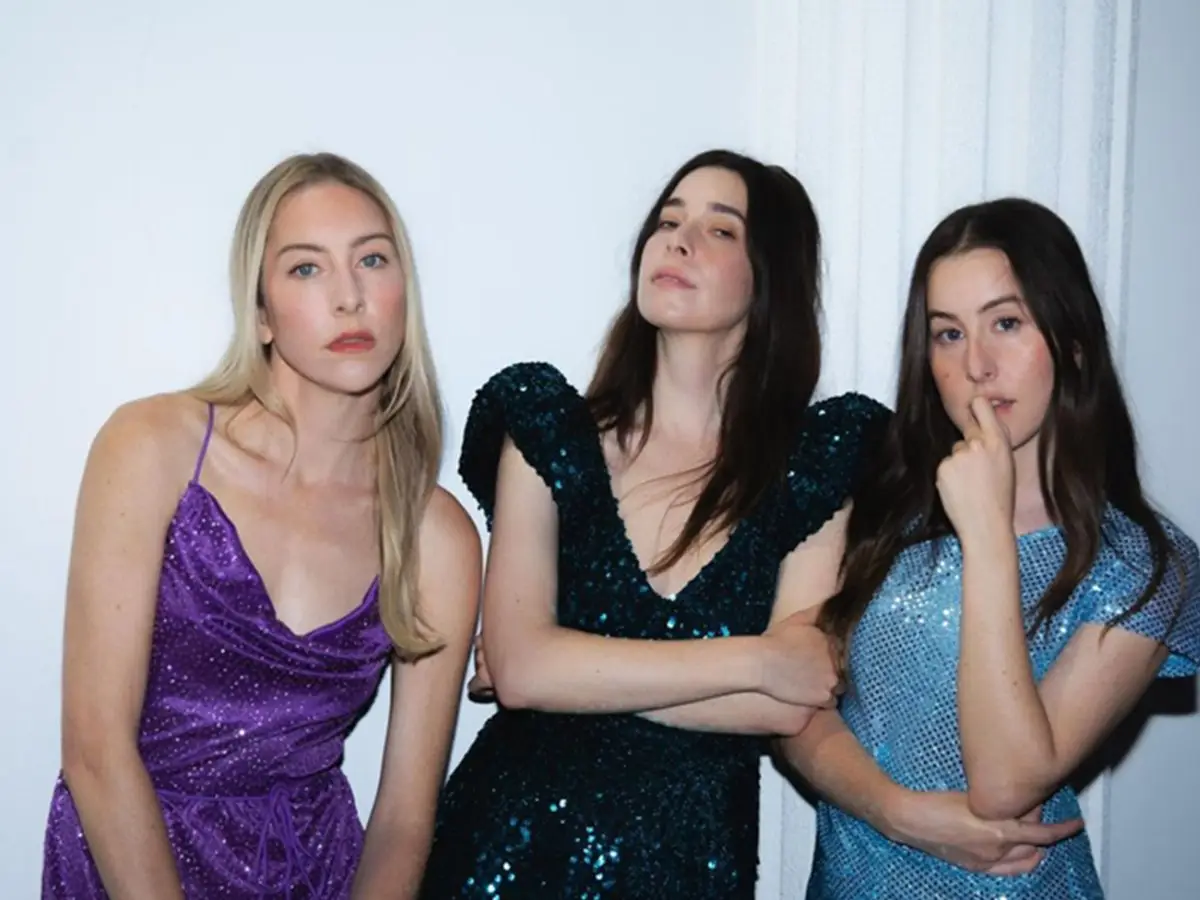 Haim anuncia I Subo World Tour, incluida la fecha del Reino Unido durante el fin de semana de Glastonbury