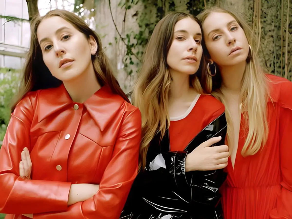 Haim revela que eles estavam no estúdio com Jai Paul