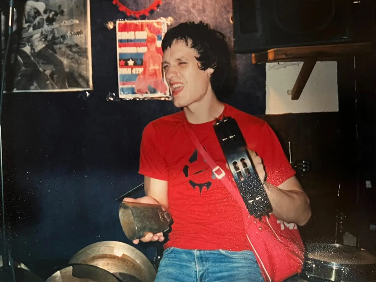 O baterista de Pony Nathan Jerde está morto