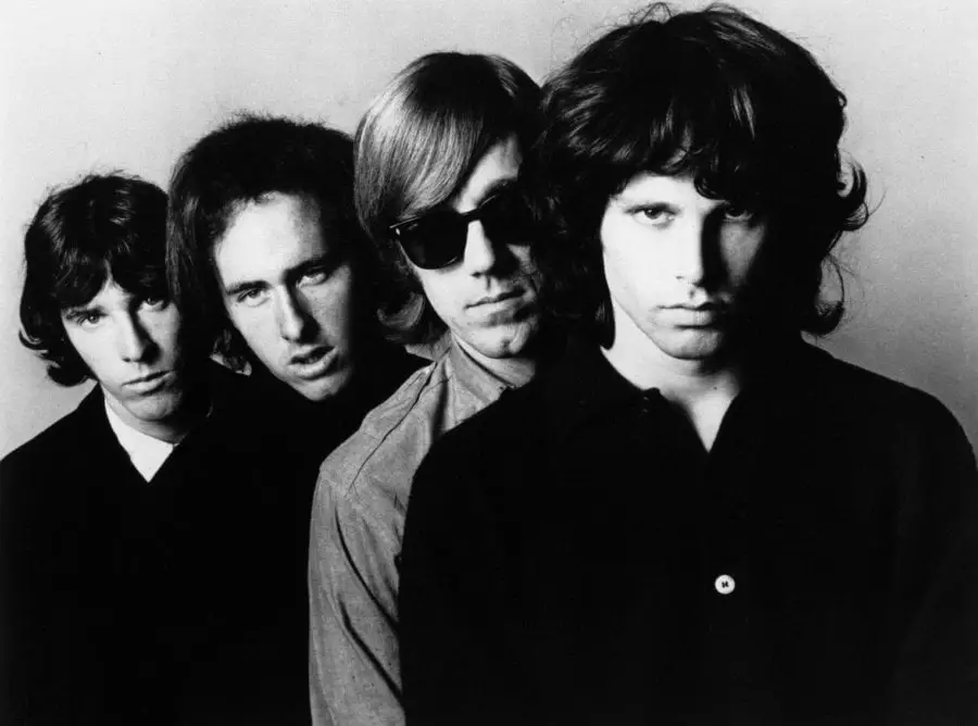 Cómo Jim Morrison consiguió las puertas disparadas de Whisky A Go Go