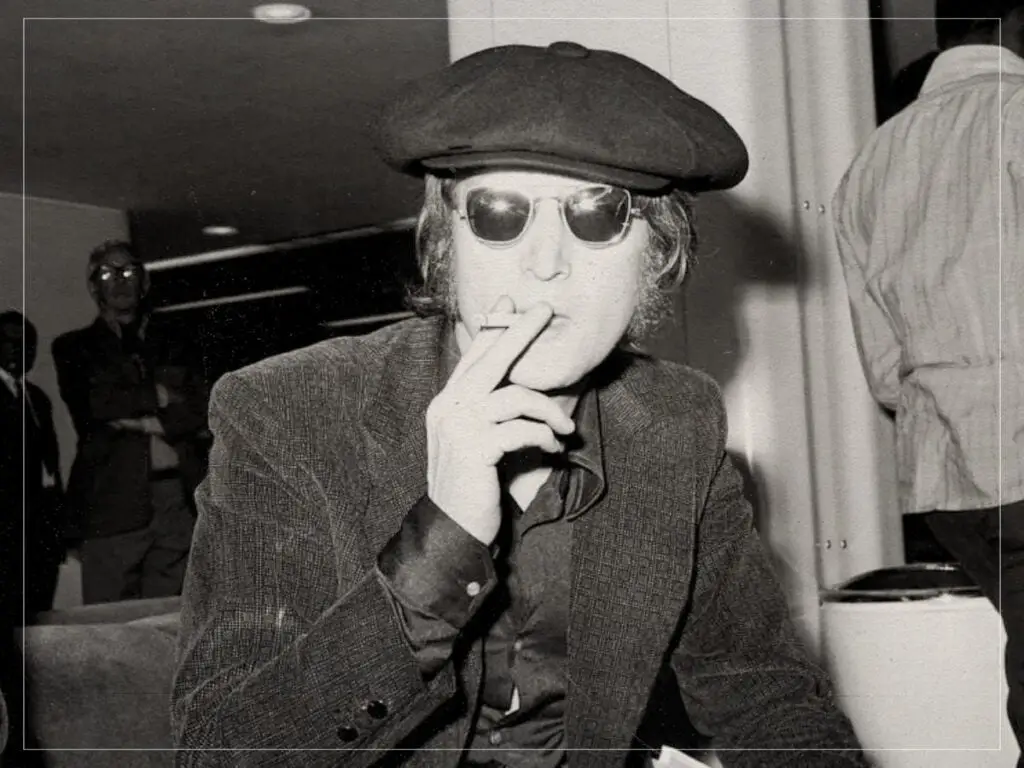 The Beatles Song Garbage John Lennon escreveu na televisão