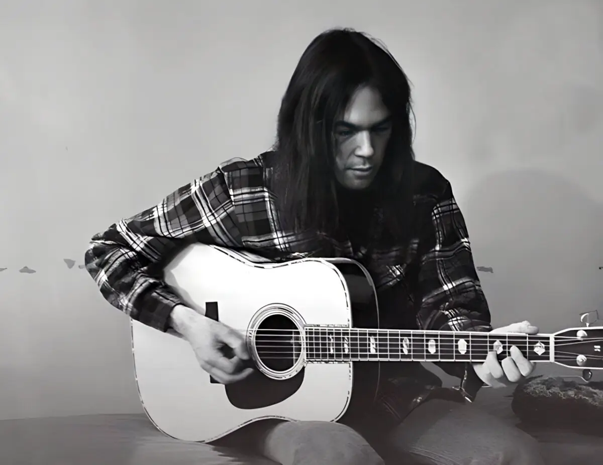 Sabía que saldría algún día: el álbum que Neil Young tardó 22 años en lanzarse