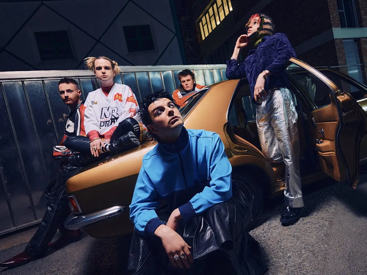 Glastonbury 2024: Assista Fontaines D. C. Realce Starburster