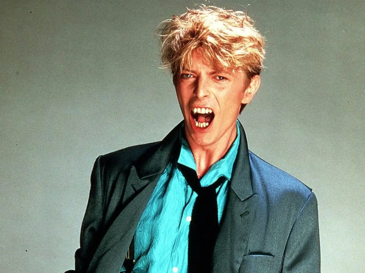 Joe the Lion: la canción de David Bowie inspirada en el artista conceptual Chris Burden