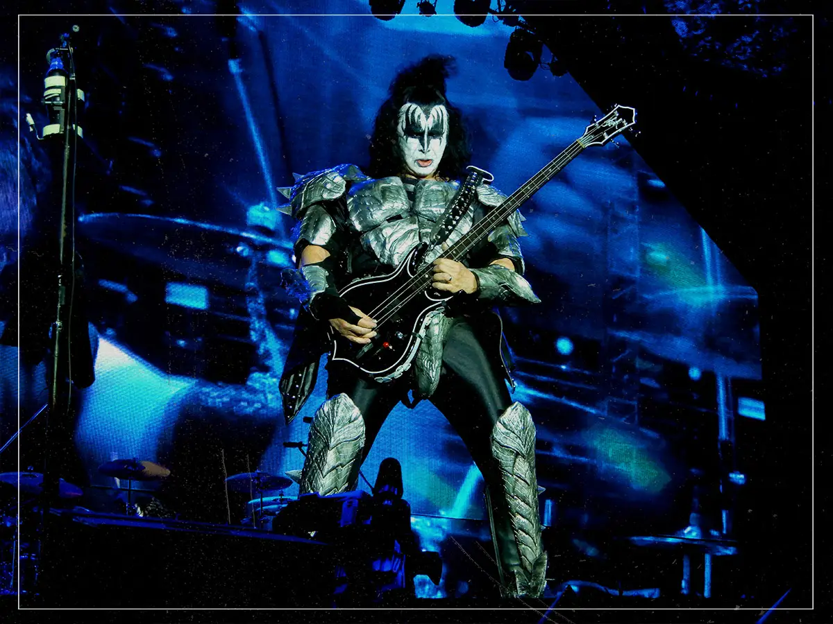 La canción de beso Gene Simmons escribió sobre una conspiración alienígena