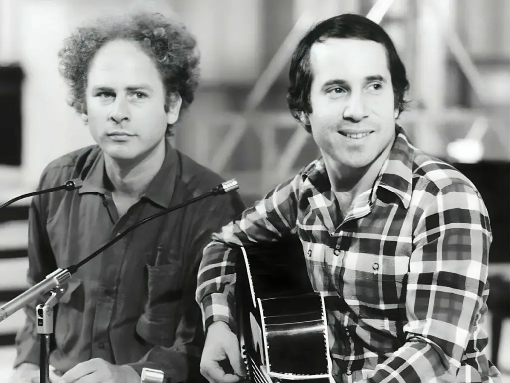 Como eles conhecem Simon e Garfunkel?