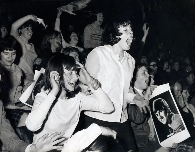 O ator e a jornada de acidez que inspiraram a música dos Beatles, disse que ele disse