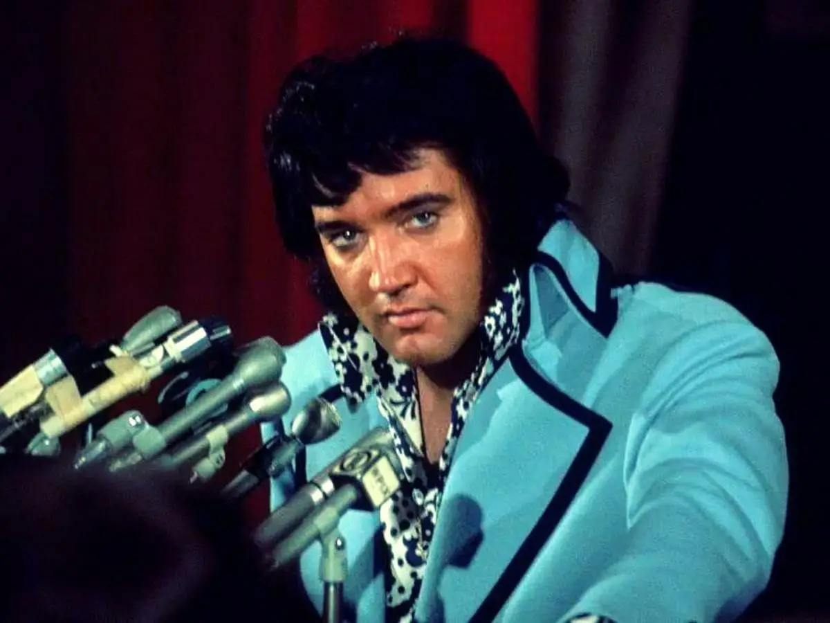 O cantor Elvis Presley achou que tinha uma voz perfeita