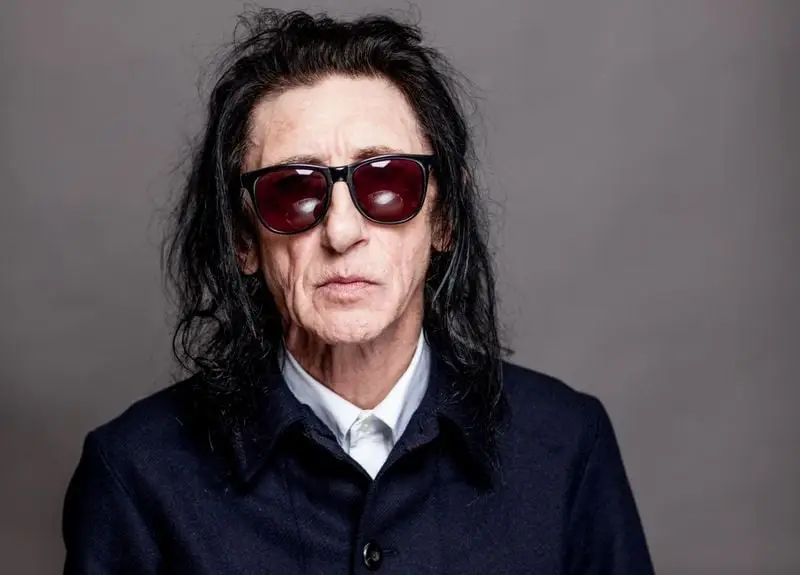 O artista que mudou a vida de John Cooper Clarke