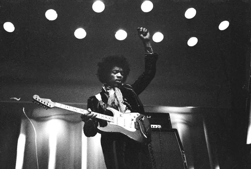 Como as lendas da Motown, os irmãos Isley, Jimi Hendrix, realizaram seu primeiro show