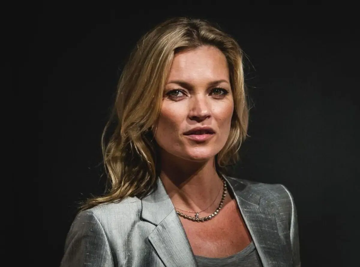 Kate Moss em sua música favorita de David Bowie