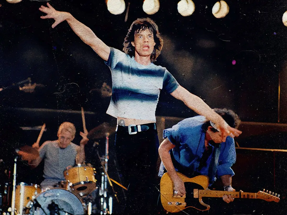 ¿Qué revolución inspiró la canción de los Rolling Stones Street Fighting Man?