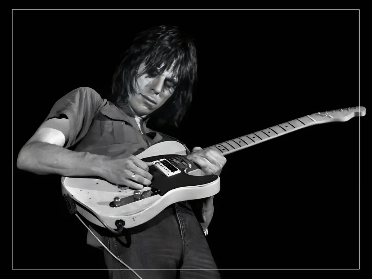 O guitarrista que fez Jeff Beck pensou estar desempregado: ele nos sacudiu