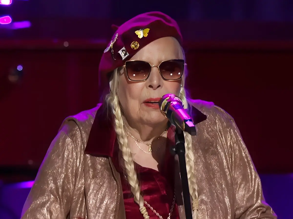 Cameron Crowe revela uma atualização sobre o progresso do filme biográfico de Joni Mitchell