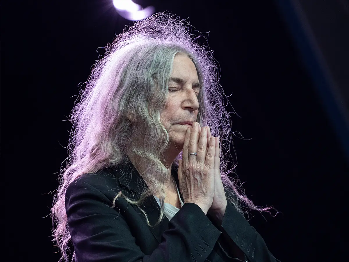 O restaurador de Nova York confirma que Patti Smith chorou uma garçonete: incrivelmente rude