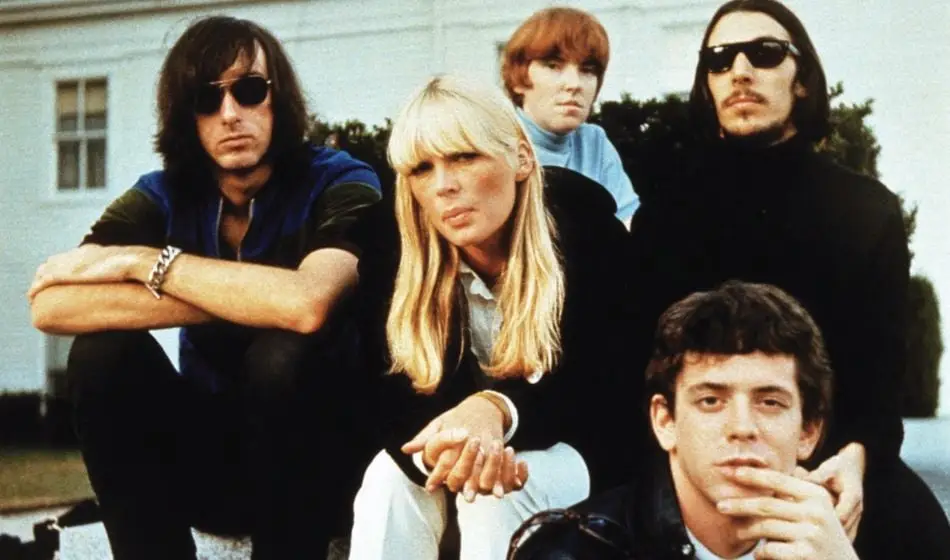 Revisão: Tributo a Velvet Underground I Álbum Evening Votre Mirror