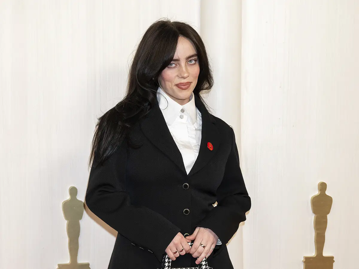 Billie Eilish a discrédité des photos d'elle dans Met Gala: elle n'était même pas là