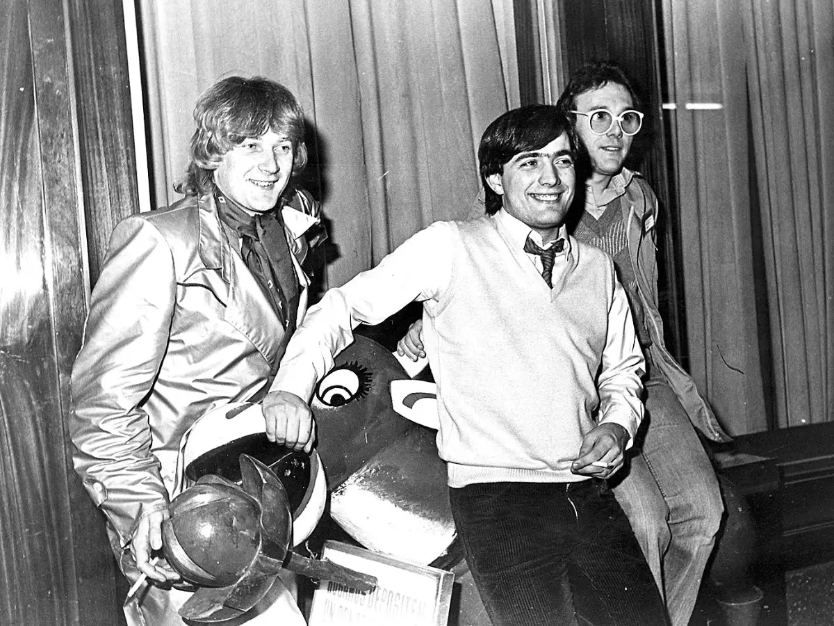 O vídeo matou a estrela do rádio: The Buggles Song, que incluiu o futuro