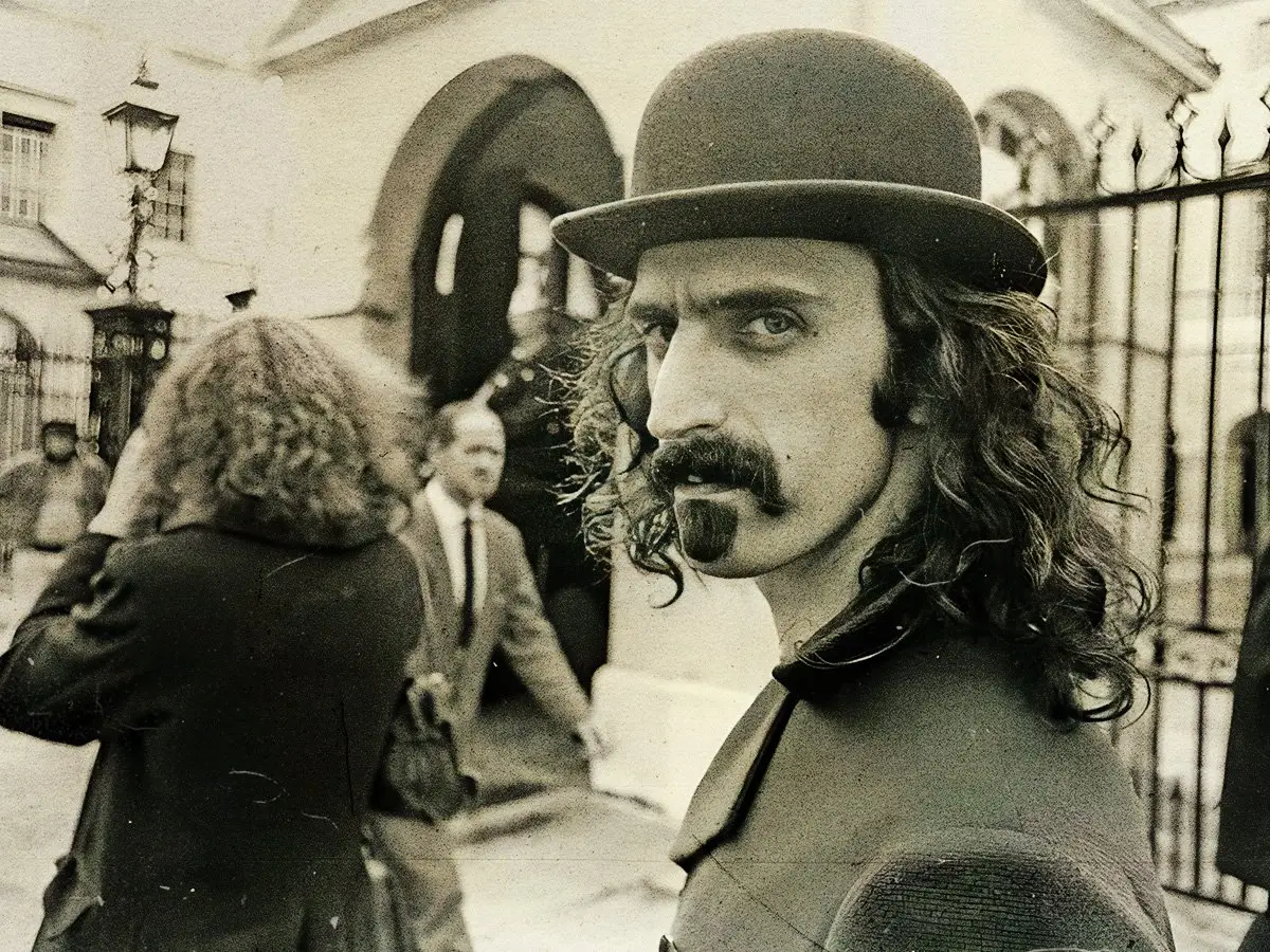 Wiesel arranhou minha carne: o momento mental da discografia de Frank Zappa