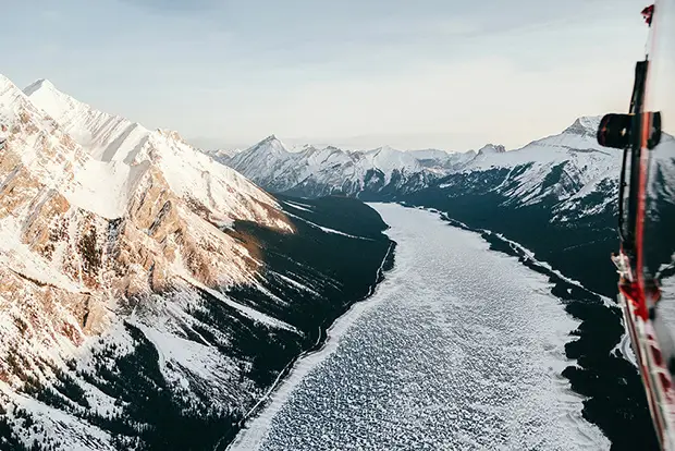 Capturar la belleza natural virgen de las Montañas Rocosas canadienses