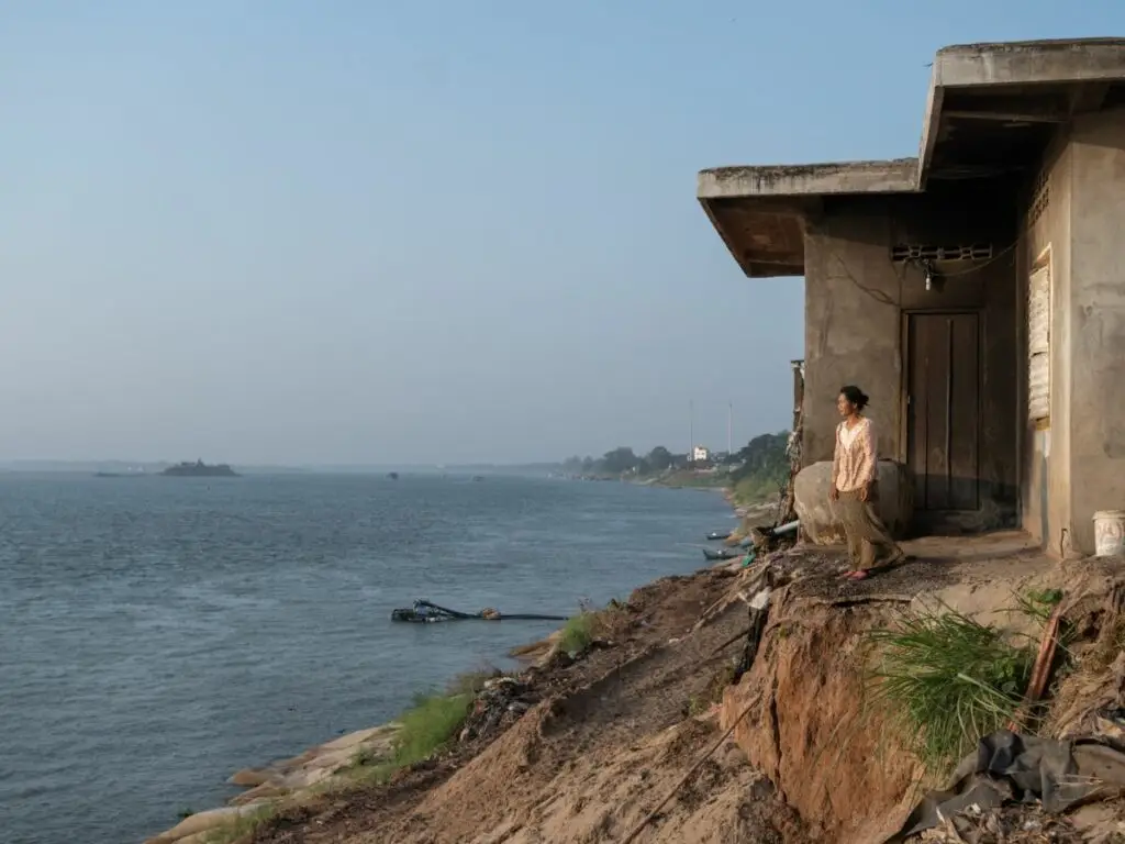 Country Lost: Fotografia de Andy Ball A influência devastadora da extração da areia no Camboja