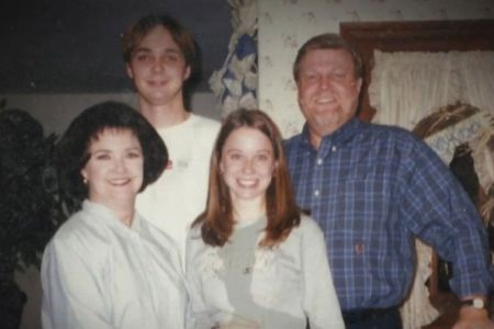 Julie Ann con toda su familia