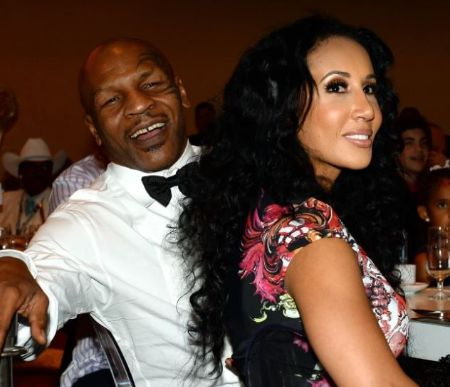 El ex boxeador profesional Mike Tyson y su esposa Lakiha Spicer