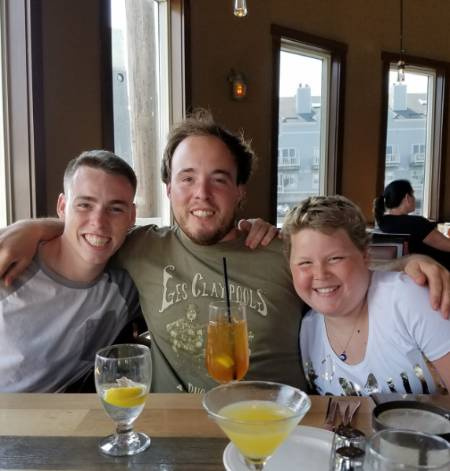 Calle Walton e la sua famiglia