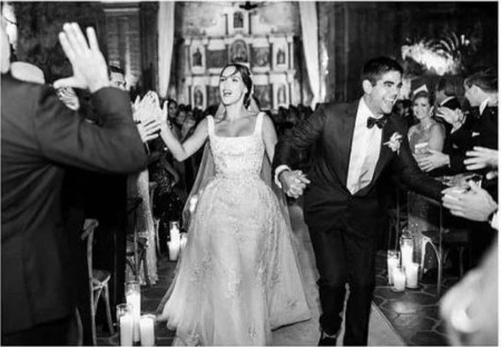 Matrimonio di Edgardo Canales con Adria Arjona